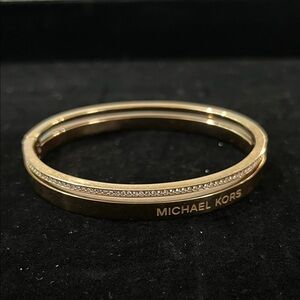 1622 Michael Kors Gold Hinge Bangle with Crystal Detailing